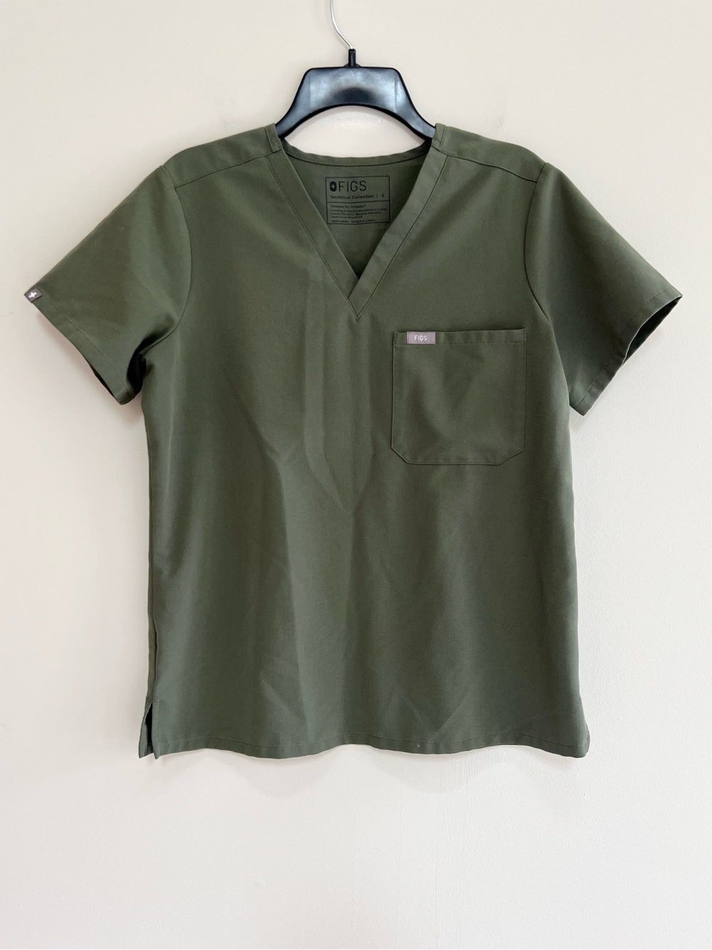 FIGS Catarina One-Pocket Scrub Top Limited Edition Olive Green (PO #6823), Small